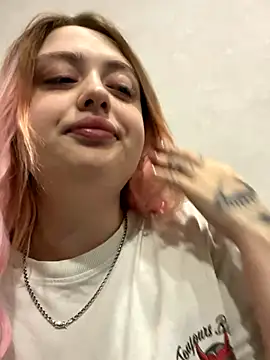 KellyMoors online show from October 27, 1:12 pm