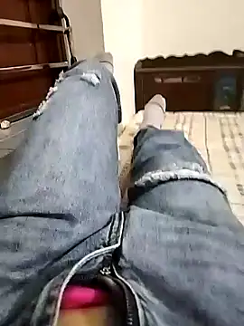 Lili 2love online show from November 3, 12:49 am