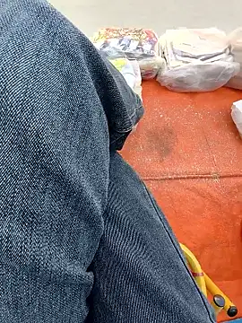 Lili 2love online show from November 24, 1:05 am