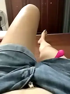 Lili 2love online show from October 16, 12:57 pm