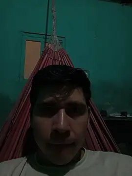 Travieso loco9 online show from October 25, 2:00 am