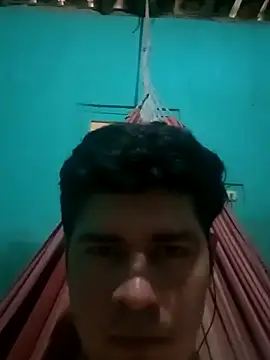 Travieso loco9 online show from October 31, 7:10 pm