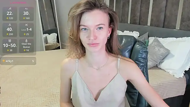 Snapshot of EvaToniz chatting on October 20, 1:07 am EvaToniz online show from October 20, 1:07 am