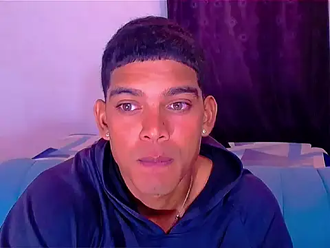 theMyke101 online show from July 16, 4:53 am