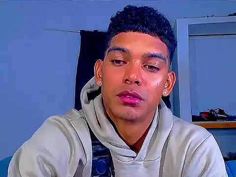 theMyke101 online show from June 29, 7:26 am