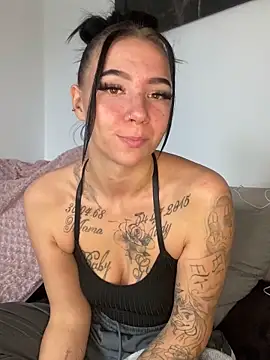 YoungZoexx online show from October 14, 10:05 am