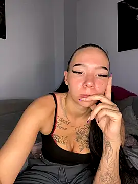 YoungZoexx online show from October 8, 6:59 am