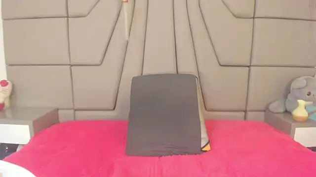 AlanaRosee   online show from November 12, 1:48 pm