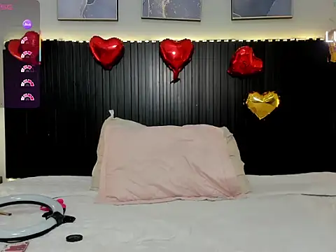 Julieta Slav3 online show from February 21, 9:28 pm