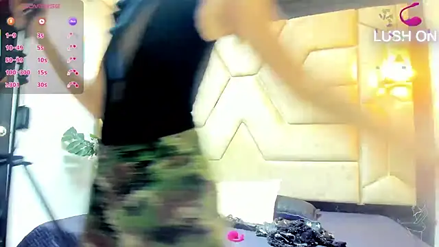 Julieta Slav3 online show from March 25, 8:30 pm