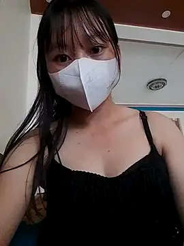 Snapshot of Noen_22 chatting on October 6, 9:32 am Noen 22 online show from October 6, 9:32 am