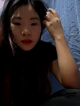 Snapshot of Noen_22 chatting on October 4, 7:10 am Noen 22 online show from October 4, 7:10 am