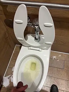 ayrtonmen online show from March 2, 2:57 pm