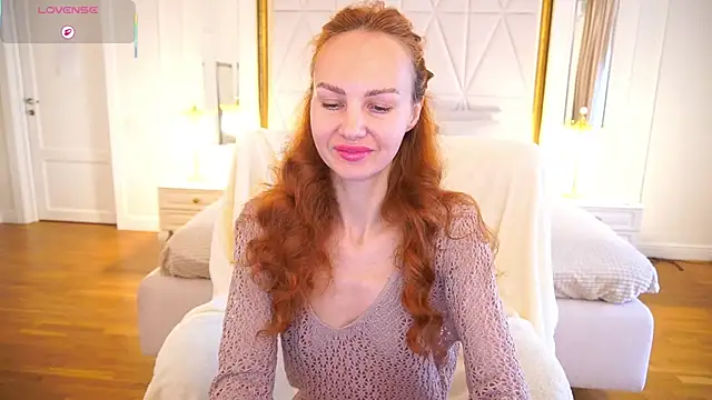 GingerGaze online show from May 10, 5:33 am