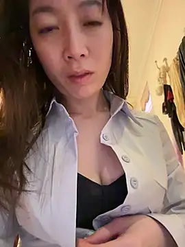 yourkeer online show from March 11, 1:21 am