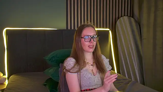 KathyStewart online show from November 8, 3:26 pm