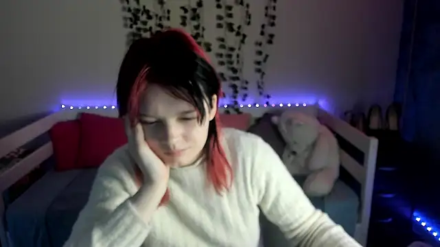 shy elina01 online show from November 22, 2:21 am