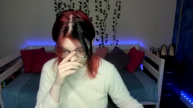 shy elina01 online show from November 21, 10:36 am