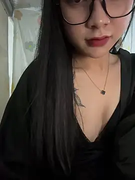 Linh5790 online show from October 2, 4:43 pm
