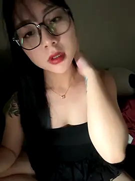 Linh5790 online show from October 19, 4:59 am