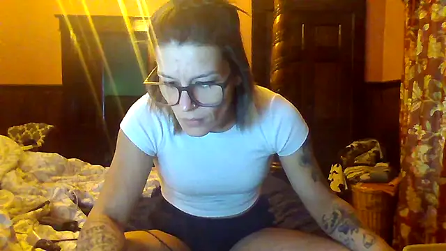 Snapshot of Rileyy7tk chatting on October 29, 6:18 pm Rileyy7tk online show from October 29, 6:18 pm