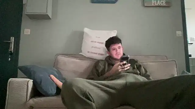 VersaGoo online show from January 9, 3:08 pm