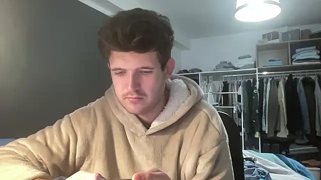 VersaGoo online show from February 10, 8:02 am