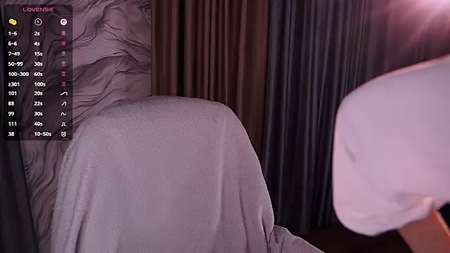 ElizabethMilller  online show from February 23, 10:32 pm