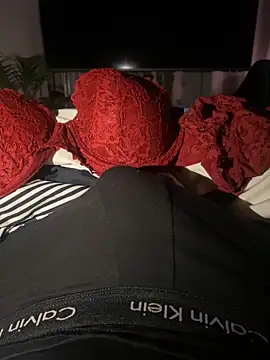 BBC 05 01 online show from December 20, 9:06 pm