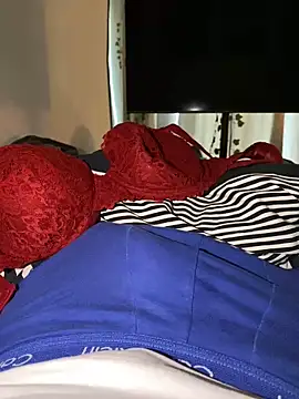 Snapshot of BBC_05_01 chatting on November 8, 11:36 am BBC 05 01 online show from November 8, 11:36 am