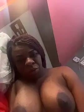 Snapshot of Priihmedeiros chatting on November 12, 3:27 pm Priihmedeiros online show from November 12, 3:27 pm