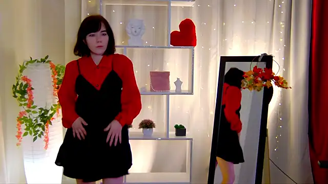 Kelly foox online show from October 31, 9:39 am