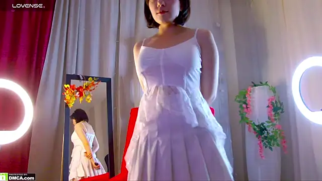 Kelly foox online show from November 8, 8:40 am