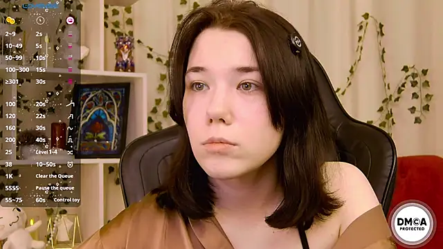 Kelly foox online show from February 10, 11:31 am