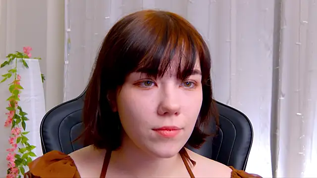 Kelly foox online show from October 11, 8:37 am