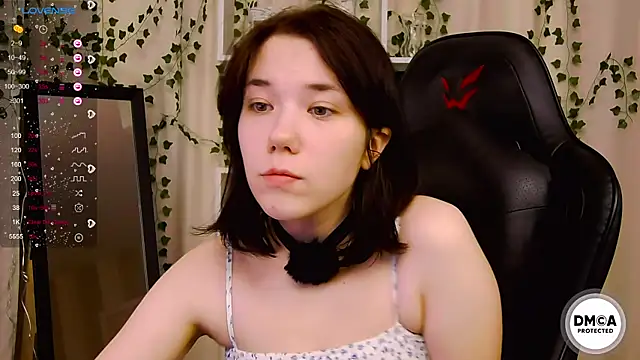 Kelly foox online show from January 18, 11:46 am