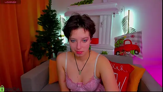 Sara Frayer online show from December 5, 1:05 am