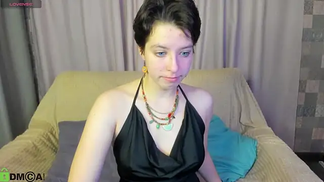 Sara Frayer online show from November 17, 1:09 am