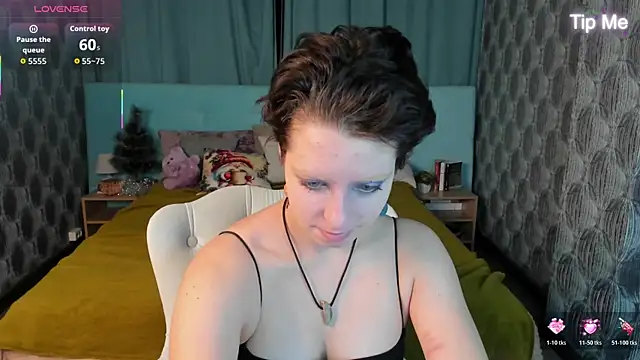 Sara Frayer online show from December 19, 1:09 am