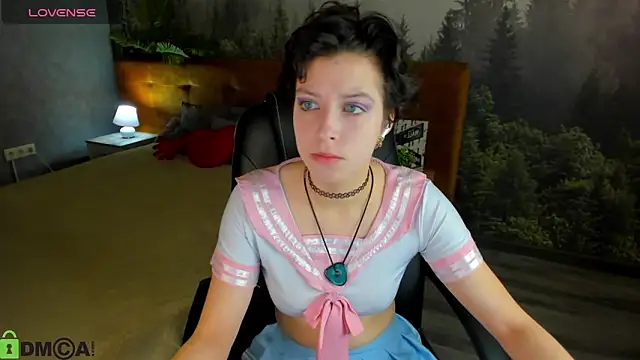 Sara Frayer online show from October 20, 12:45 am