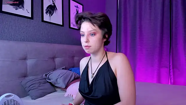 Sara Frayer online show from February 10, 1:26 am