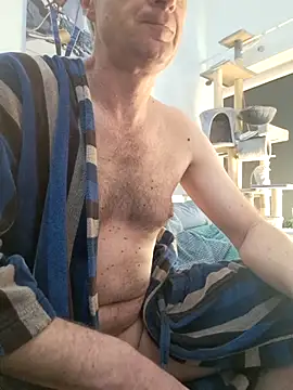 Snapshot of Vintermelon2 chatting on February 28, 7:30 am Vintermelon2 online show from February 28, 7:30 am