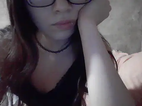 miaahot69 online show from December 4, 8:13 am