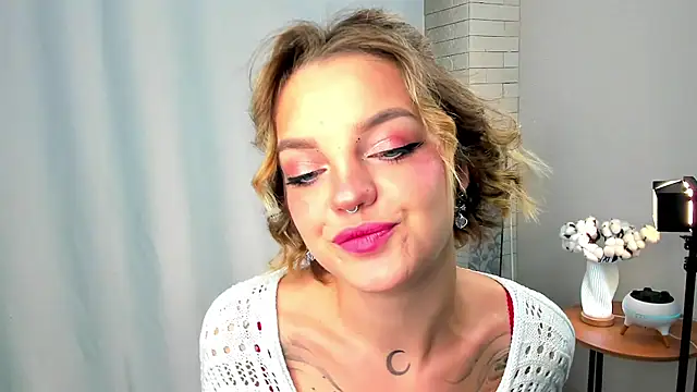 Snapshot of FeliceSpigner chatting on October 6, 3:13 pm FeliceSpigner online show from October 6, 3:13 pm