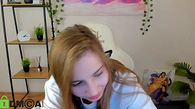 L1na Reeds online show from November 21, 3:16 am