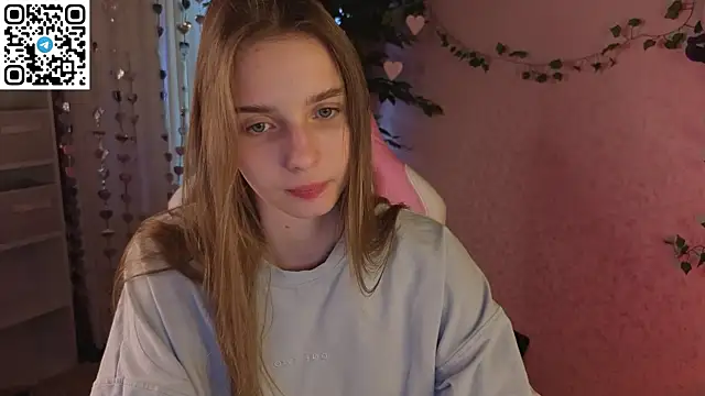 L1na Reeds online show from March 26, 1:26 am