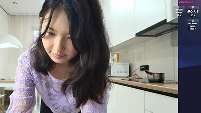 Snapshot of angel_soo chatting on July 13, 1:54 pm angel soo online show from July 13, 1:54 pm