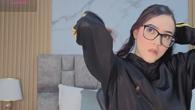 angel  kiss online show from February 1, 2:15 pm