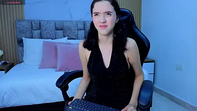 angel  kiss online show from December 3, 11:31 am