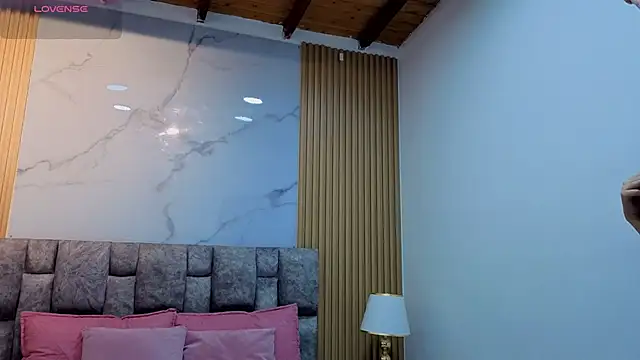 angel  kiss online show from April 1, 11:33 am